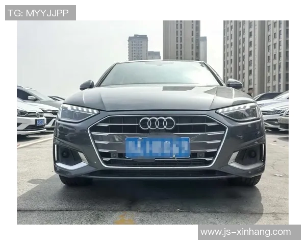 奥迪A4与足球巨星联手打造豪华运动车贴彰显速度与激情