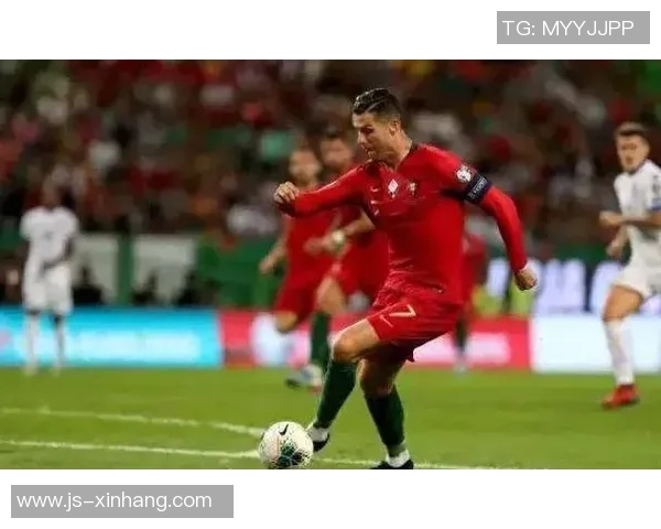 C罗与全球球星对比分析如何在足球领域塑造历史影响力